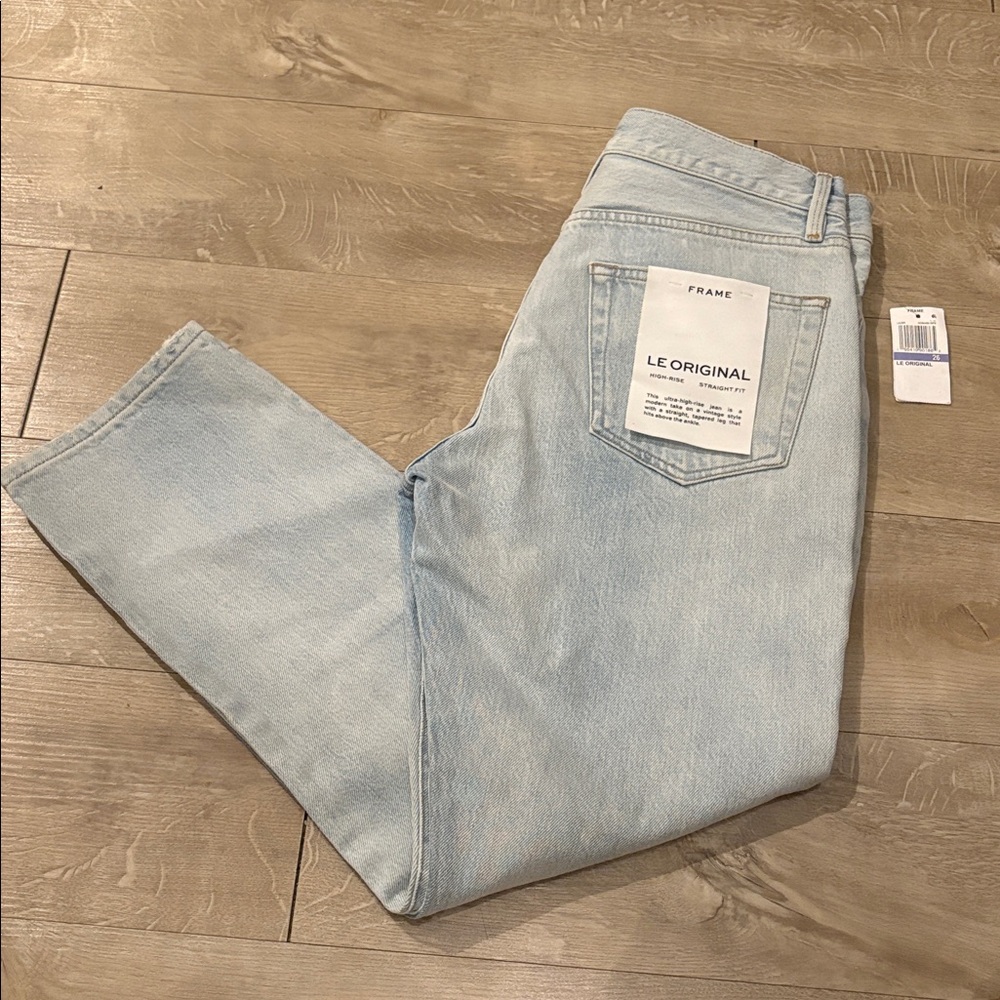 NWT FRAME DENIM “LE ORIGINAL” BUTTONFLY HIGH RISE STRAIGHT FIT SIZE 26